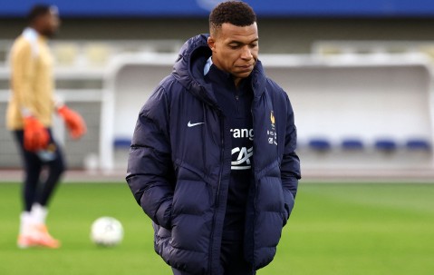 九游体育-包含法国杯今晚再迎强敌，上海海港刷新队史纪录，主帅态度：球迷炸锅，训练强度明显提升的词条