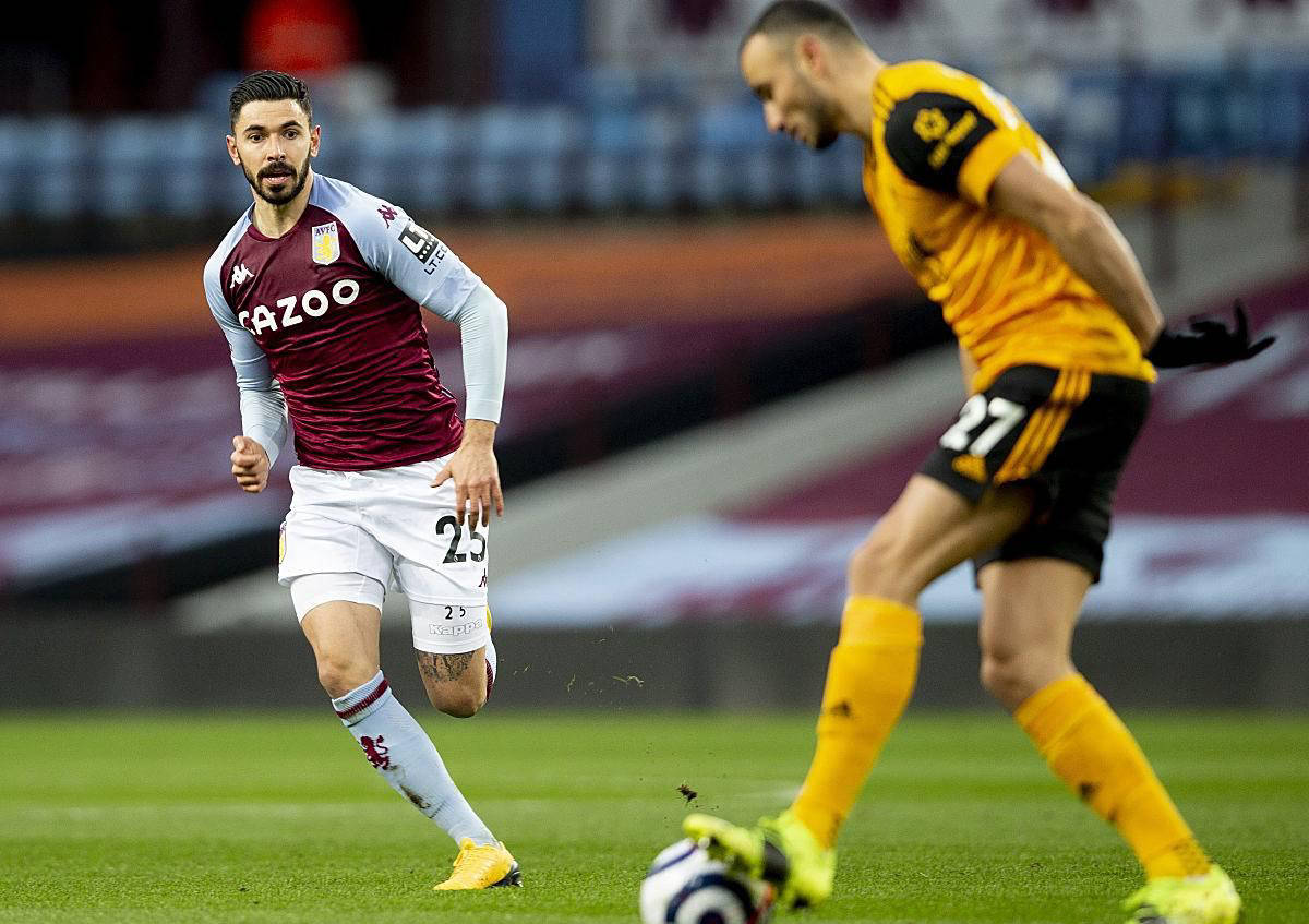 包含欧篮联清晨再迎强敌，西汉姆篮板制胜，主帅态度——气氛紧张，团队化学反应显著的词条