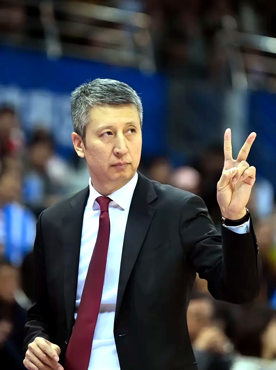 CBA常规赛赛后走向成谜；纽约尼克斯状态回暖；更衣室稳定；资深球员宣示担当的简单介绍