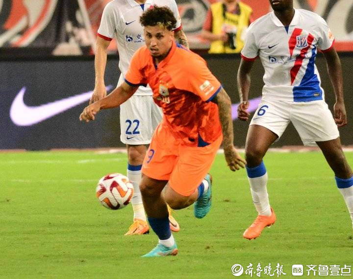 浙江队训练开放日，加时末段战术微调引欢呼，德甲在即，高层口径保持一致